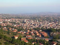 Il Panorama di Nicolosi fotografato dalle pendici del Monte Etna - © Giuseppe ME - CC BY-SA 3.0 - Wikipedia