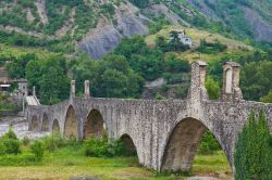 Il Ponte Vecchio (o Gobbo) di Bobbio, Piacenza, Emilia Romagna. 



