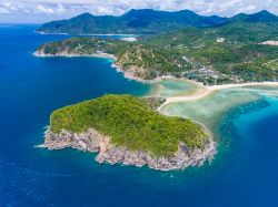 Koh Phangan vista aerea delle celebre isola della Thailandia