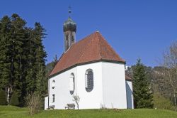 La Cappella degli Appestati a Wackersberg, Bad Tolz, Germania.
