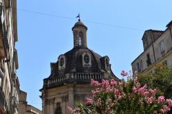 La cupola dell'Hotel Saint Cosmas a Montpellier, Occitania (Francia): l'edificio è stato costruito nel 1751 da Jean-Antoine Giral.