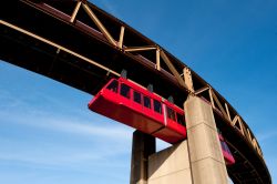 La ferrovia sospesa di Memphis, Tennessee (USA).
