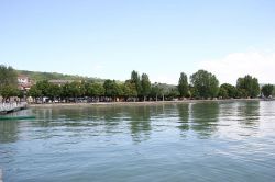 La spiaggia di San Feliciano sul Lago Trasimeno