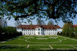 La storica Orangerie nel centro di Kempten, Germania: è una delle principali attrazioni cittadine - © Hagen Simon / Shutterstock.com