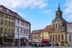 La vecchia chiesa protestante del centro storico di Bayreuth, Germania - © AndrijaP / Shutterstock.com