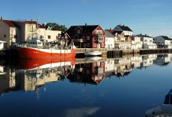 Molo di Henningsvaer Lofoten villaggio pescatori