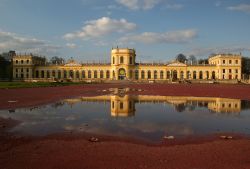 Palazzo dell'Orangerie a Kassel, Germania - Sorge nella parte settentrionale del parco di Karlsaue e a pochi passi dal centro di Kassel l'Orangerie, progettato sulla base dei modelli ...