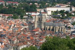 Il paese di Villefranche de Rouergue, Aveyron, fotografato dall'alto, Francia.
