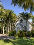 Saint Mary's by the Sea, Port Douglas, Australia. E' immersa nella natura incontaminata del nord Queensland questa graziosa chiesa parrocchiale.
