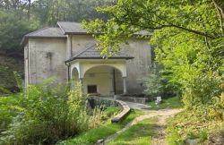 Santuario di Lupera nei dintorni di Agra in Lombardia - © www.comune.agra.va.it