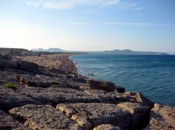 La spiaggia di Pals, in località Els Masos de Pals, è una delle più grandi del tratto centrale della Costa Brava, nella regione del Baix Empordà.
