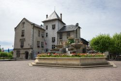 Un'antica dimora della città di Aix-les-Bains, Francia.
