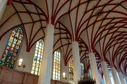 Veduta interna della Thomaskirche a Lipsia, Germania - © Gaid Kornsilapa / Shutterstock.com