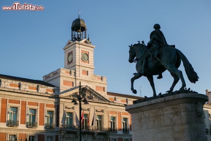 Immagine Puerta del Sol, la centralissima piazza simbolo di Madrid