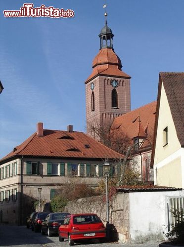 Immagine Zirndorfer Kirche la chiesa più importante del borgo bavarese - © Keichwa - CC BY-SA 3.0 - Wikimedia Commons.
