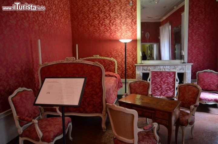 Immagine Una delle stanze arredate all'interno della Maison Napoleon di Ajaccio