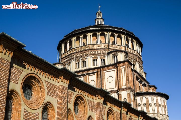 Immagine La grande cupola della chiesa di Santa Maria delle Grazie a Milano - © Claudio Giovanni Colombo / Shutterstock.com