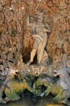 La fontana di Nettuno a Salisburgo: la possiamo ammirare nel castello di Schloss Hellbrunn  - © SASIMOTO / Shutterstock.com 
