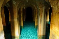 E' chiamato con il soprannome di Cattedrale d'Acqua: nella Parigi sotterranea merita una visita anche il Reservoir de Montsouris - © Arnaud Bouissou - MEDDE / it.rendezvousenfrance.com/ ...