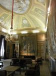 Una delle eleganti sale interne di Palazzo Reale a Milano