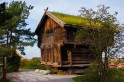 Una tipica casa in legno al Museo Skansen di ...