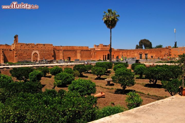 Immagine La cinta muraria di Palazzo el Badi conserva ancora l'imponenza originaria - © Amra Pasic / Shutterstock.com