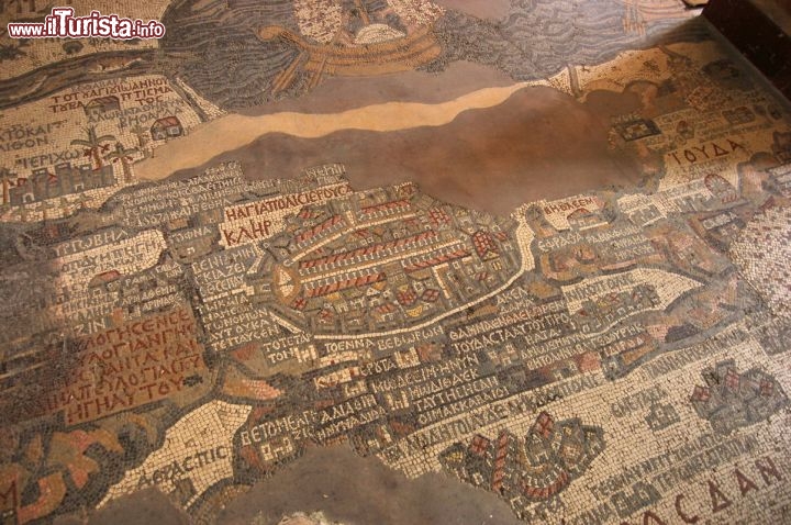 Immagine Madaba: la Mappa della Terra Santa