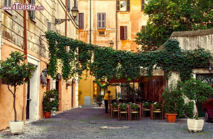 Immagine Mangiare a Roma: ci sono ottime scelte nei vicoli di Trastevere - © Catarina Belova / Shutterstock.com