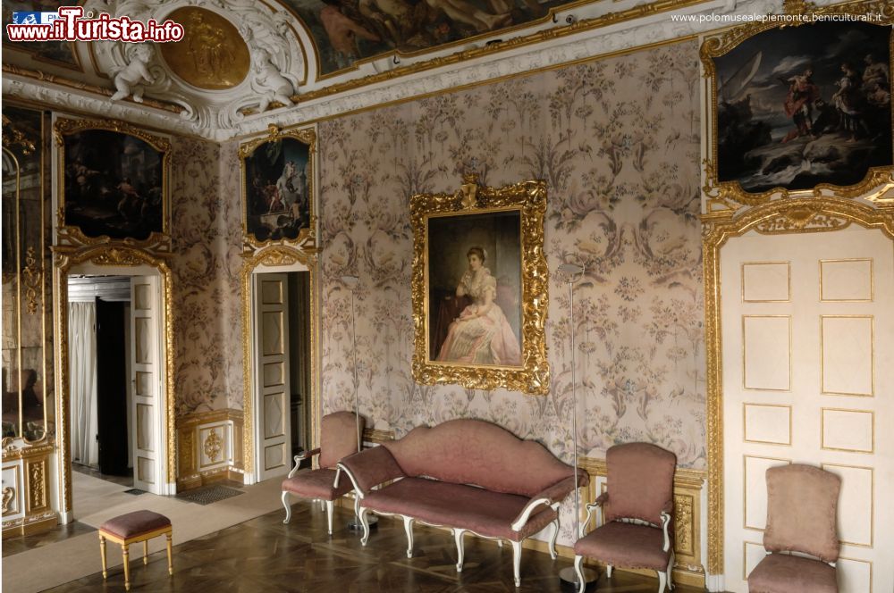Immagine Villa della Regina, Torino: la visita alla camera da letto del Re