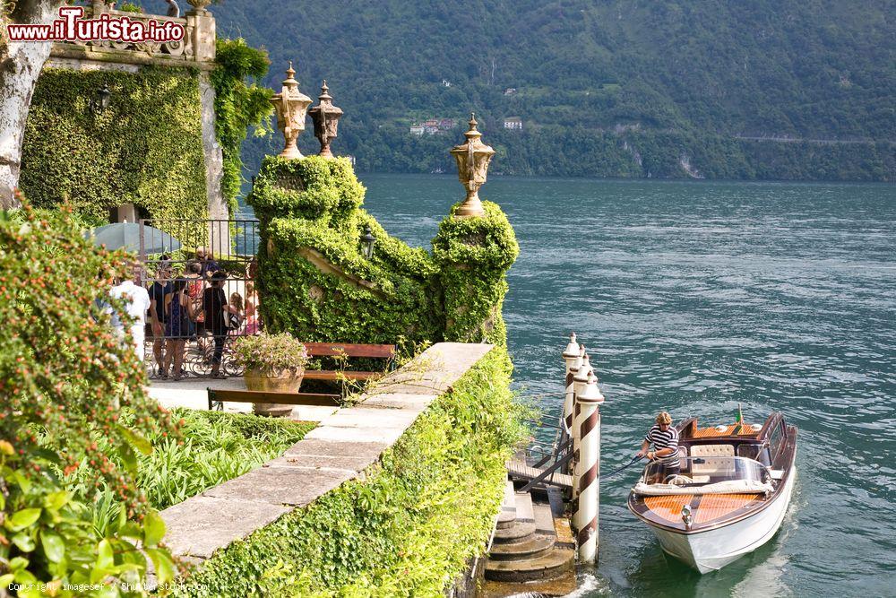 Immagine Imbarcadero di Villa Balbianello, una delle mete preferite delle crociere sul Lago di Como in Lombardia.  © imagesef / Shutterstock.com