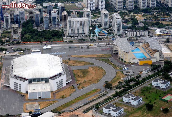 Immagine Il complesso olimpico costruito nel quartiere di Barra da Tijuca a Rio de Janeiro, in occasione dei Giochi Olimpici 2016 - © A.RICARDO / Shutterstock.com