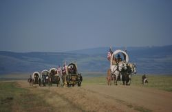 Carovana di carri nel Wyoming. Credit: The ...