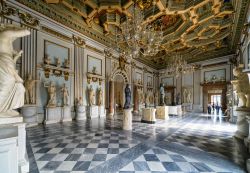 Una delle sale dei musei Capitolini di Roma, sono considerati i Musei più antichi del mondo - © Viacheslav Lopatin / Shutterstock.com 