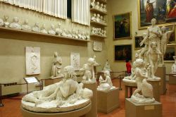 La visita al Museo dell'Accademia di Firenze, alcune delle tante sculture presenti