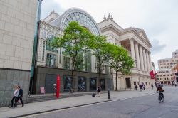 La Royal Opera House è uno dei più importanti teatri d'opera della Gran Bretagna e del mondo. È situato nel quartiere di Covent Garden a Londra - foto © Christian ...