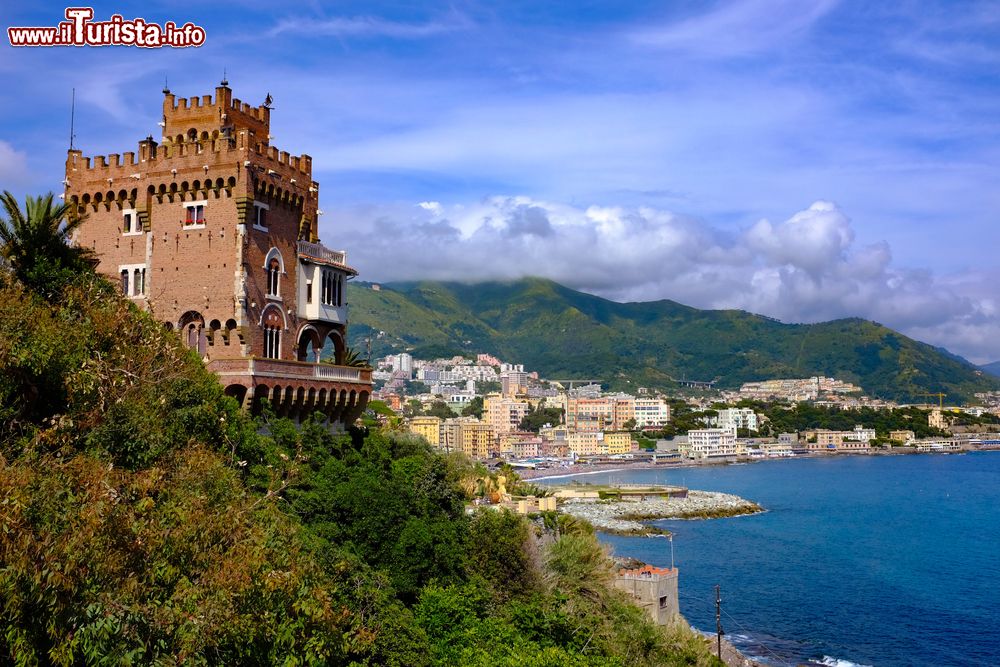 Immagine Una panoramica di Boccadasse a Genova, Liguria