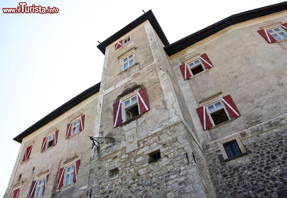 Immagine Il Castel Thun è visitabile con il biglietto cumulativo "Lasciapassare" del polo museale del Museo Castello Buonconsiglio di Trento.