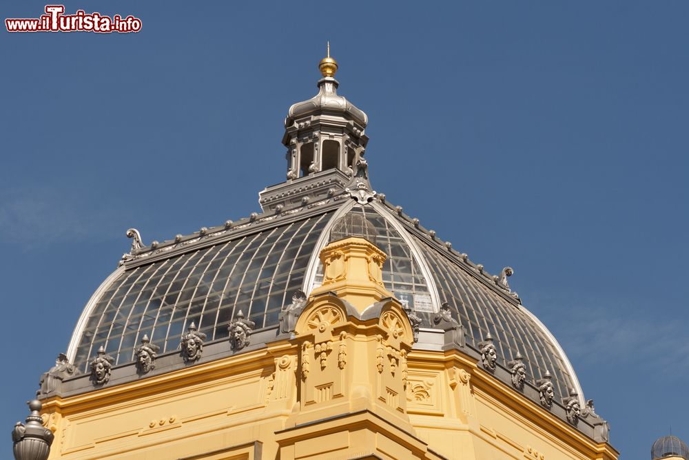 Immagine Cupola del Padiglione Umjetnicki Paviljon a Zagabria