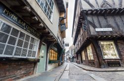 York: The Shambles è stata eletta nel 2010 da Google la strada più caratteristica del Regno Unito - foto © Phil MacD Photography / Shutterstock.com