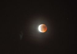 Eclissi di luna del 15 giugno 2011 al ritorno ...