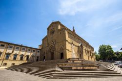 La Cattedrale dei Santi Pietro e Donato, la più importante chiesa di Arezzo - foto © Fabiano's_Photo / Shutterstock.com