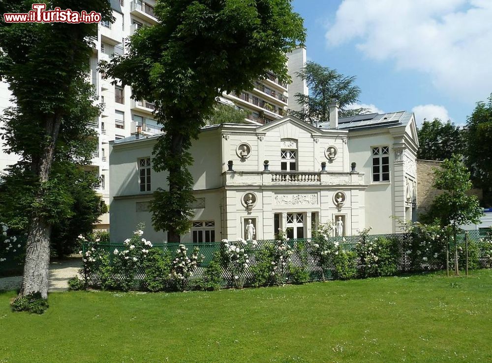 Immagine Il giardino del Musee Marmottan Manet in centro a Parigi. Ospita la più grande collezione di opere di Monet al mondo - © PIERRE ANDRE LECLERCQ - CC-BY-SA 4.0, Wikipedia