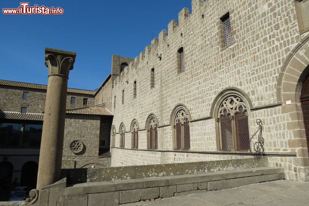 Immagine Il palazzo dei Papi a Viterbo nel Lazio