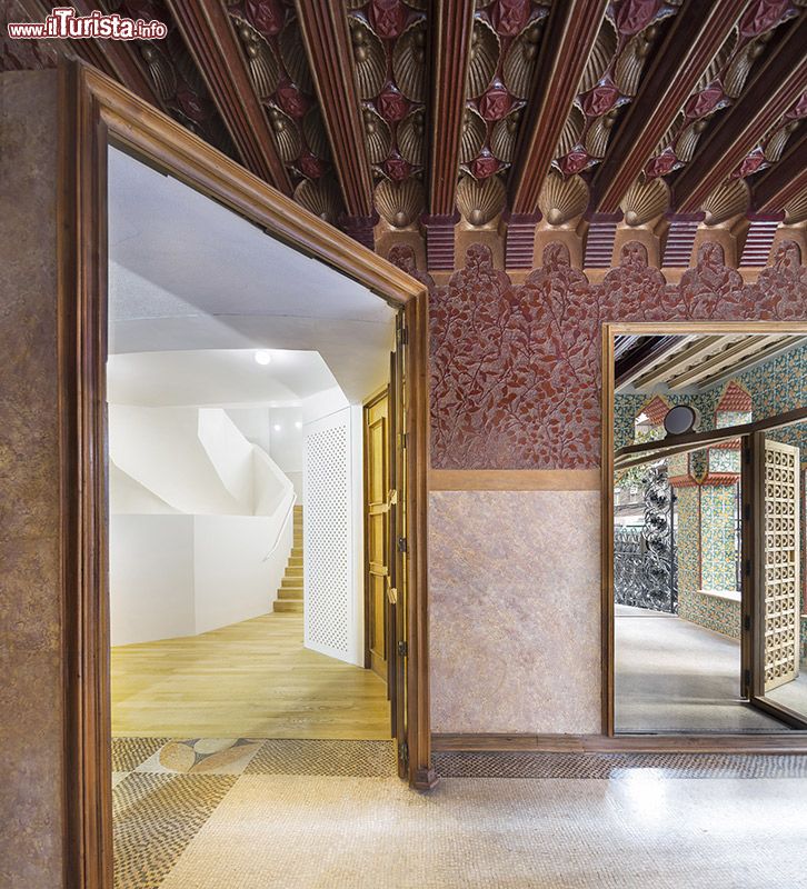 Immagine La visita di Casa Vicens costa 16 euro - © Pol Viladoms / casavicens.org