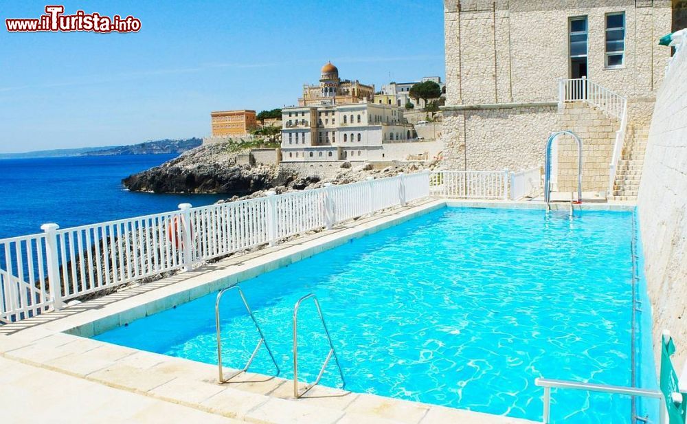 Immagine La piscina solfurea delle Terme di Cesarea nel Salento (Puglia)