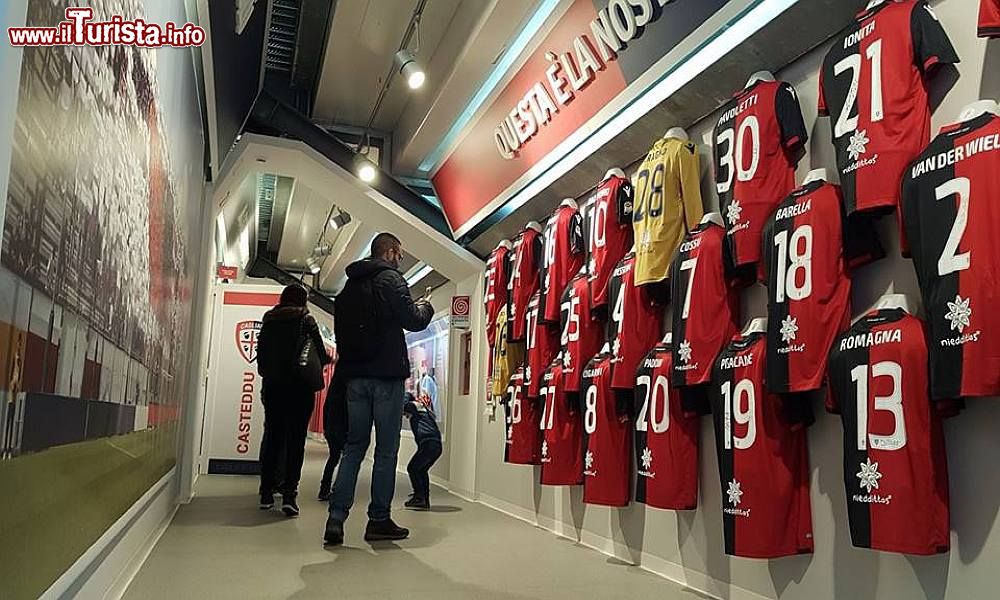 Immagine Dentro al Museo del Cagliari Calcio, Sardegna Arena, Stadio Sant'Elia - © Pagina Ufficiale