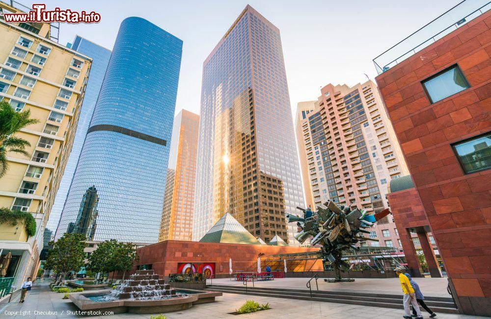 Immagine Downtown Los Angeles, il Museo di Arte Contemporanea (MOCA) nel cuore moderno di L.A.  - © Checubus / Shutterstock.com