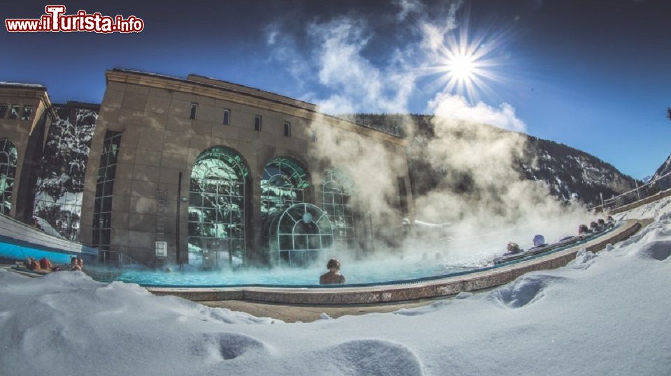 Immagine Lo stabilimento Walliser Alpentherme : neve e benessere a Leukerbad in Svizzera  - ©  sito ufficiale