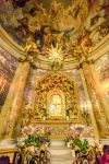 La Icona della Madonna di San Luca dentro al Santuario della Madonna della Guardia a Bologna - © Benny Marty / Shutterstock.com