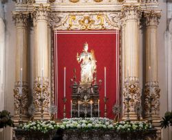 Una cappella della Cattedrale di Siracusa, isola di Ortigia - © VLADJ55 / Shutterstock.com